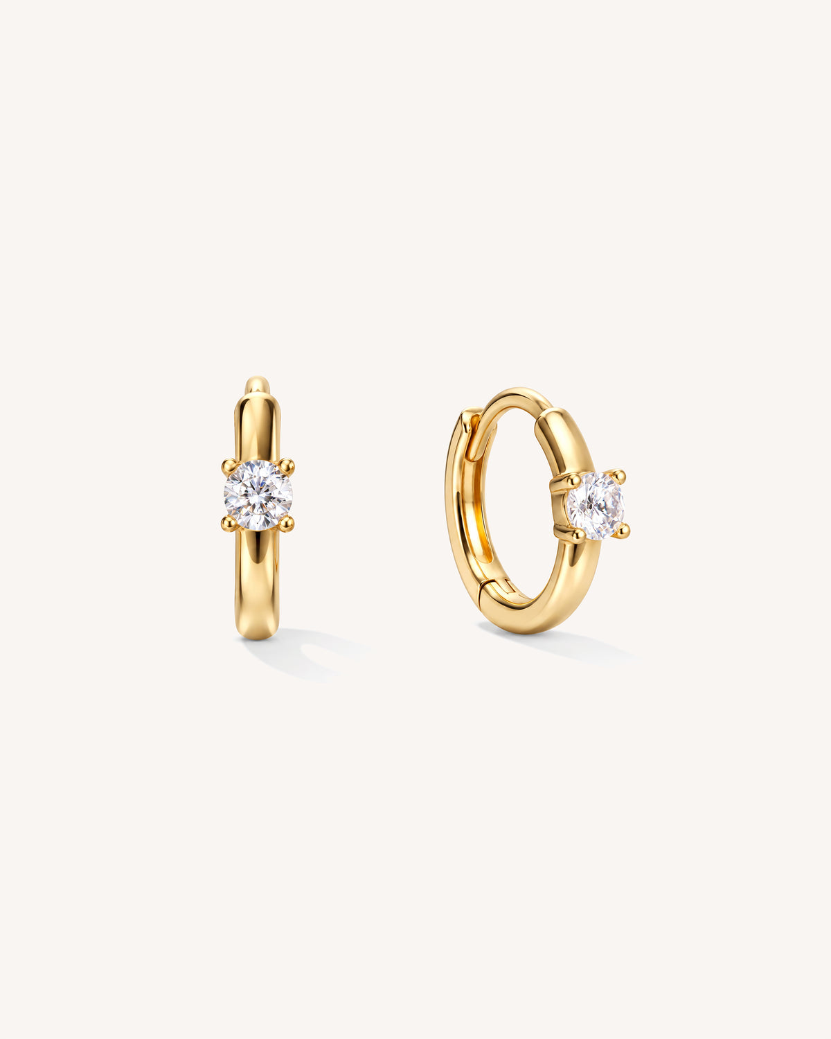 Classic Solitaire Huggie Hoops