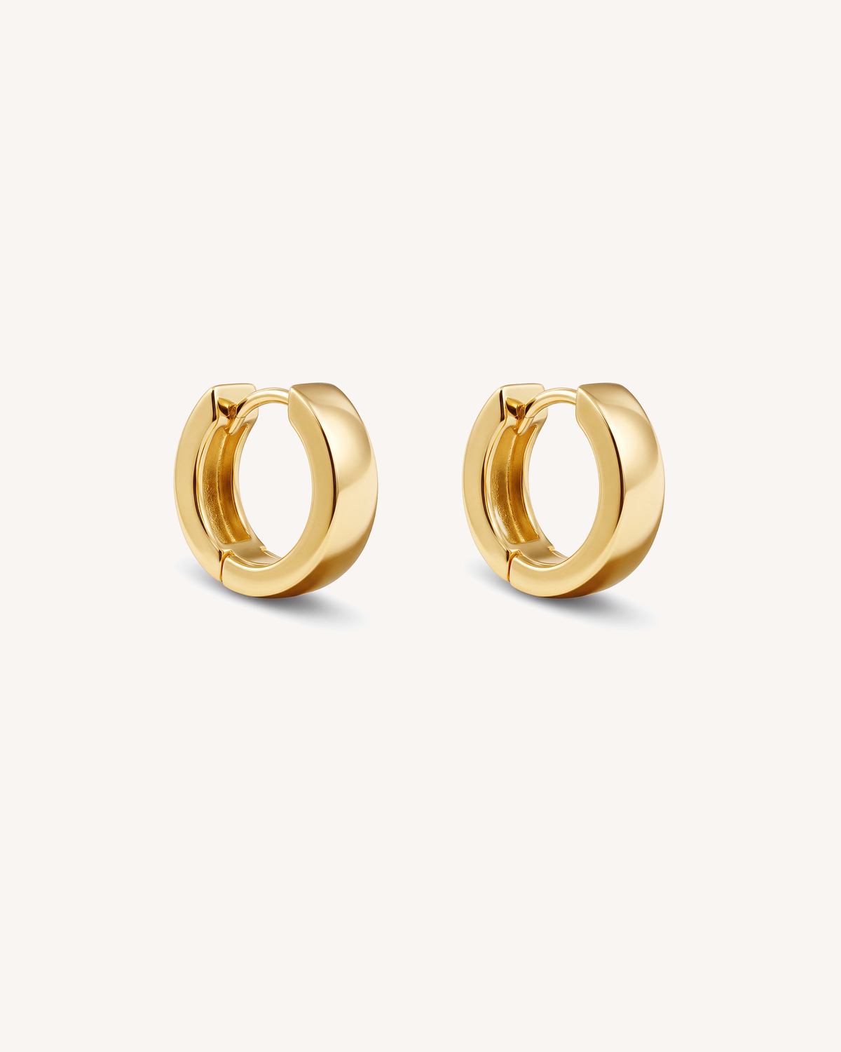 Mini Chunky Huggie Hoops in Gold