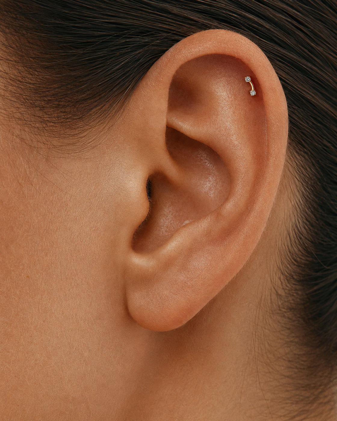 Curve Labret Stud in Gold — alternate view