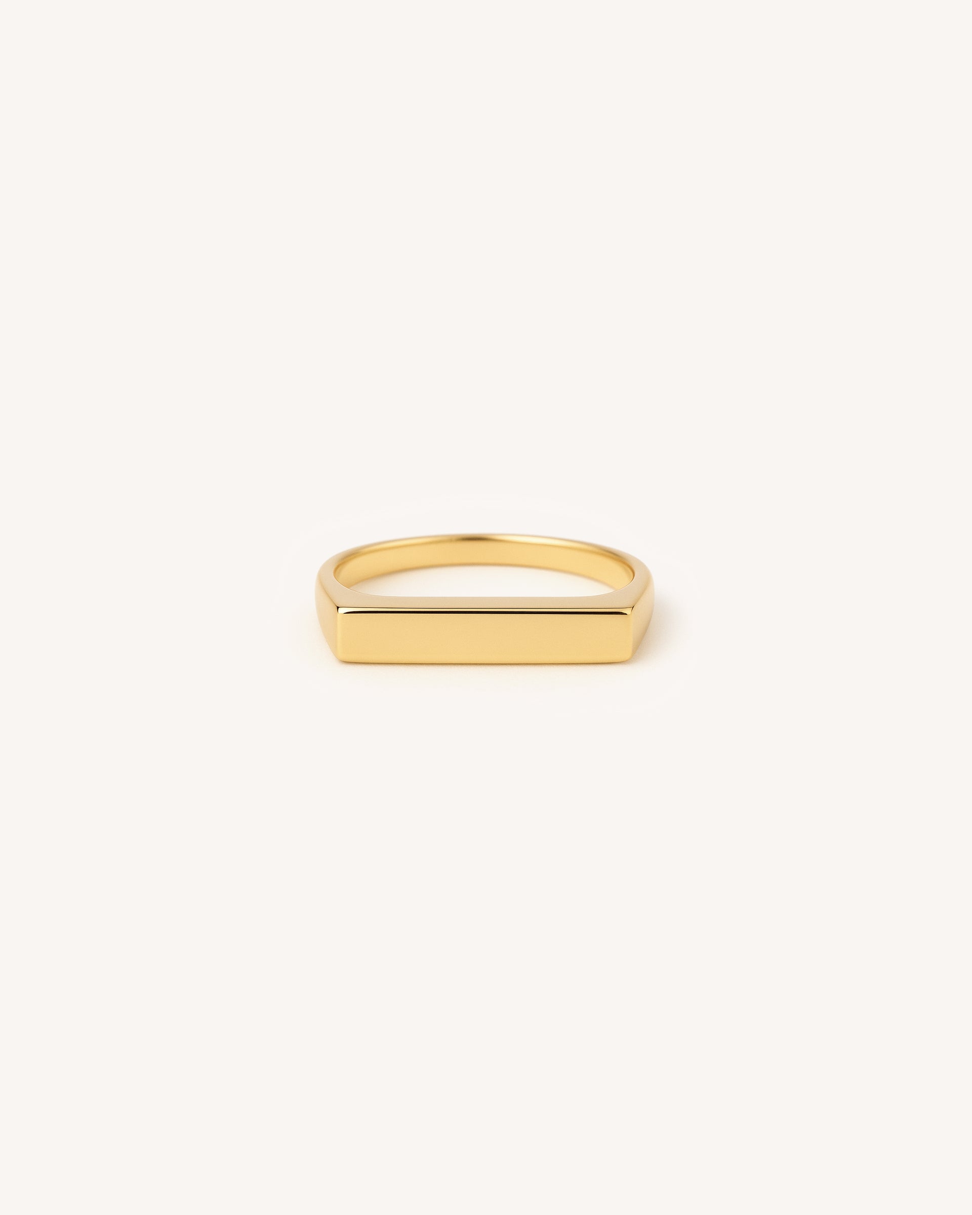 Rectangle Signet Ring in Gold