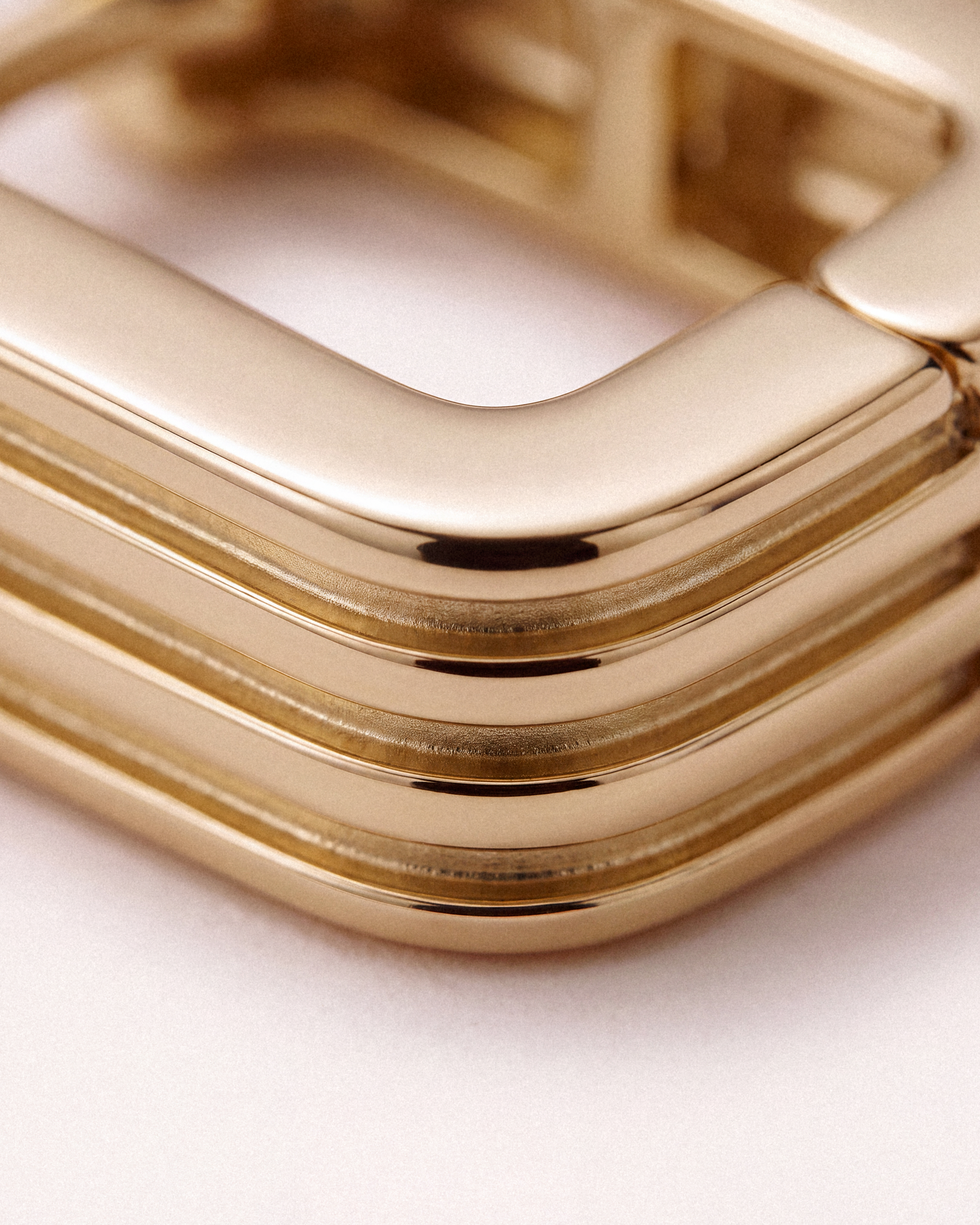 Square Ridge Hoops