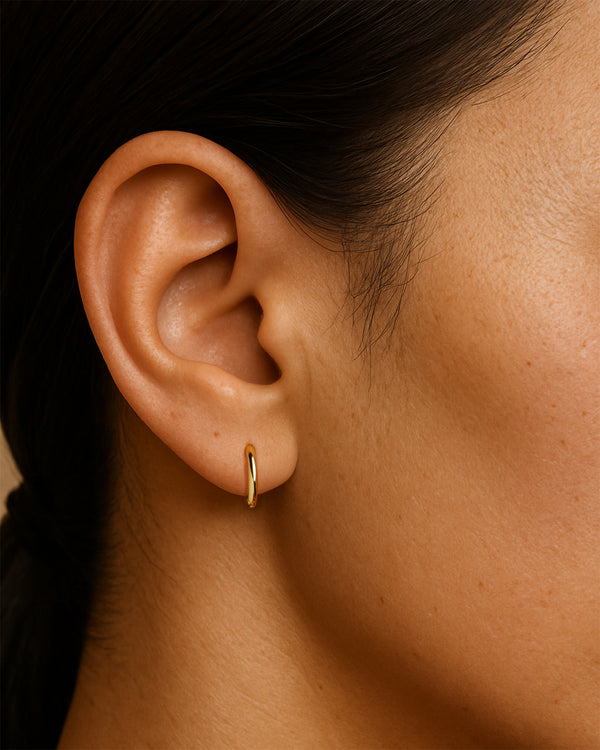 Classic Huggie Hoops