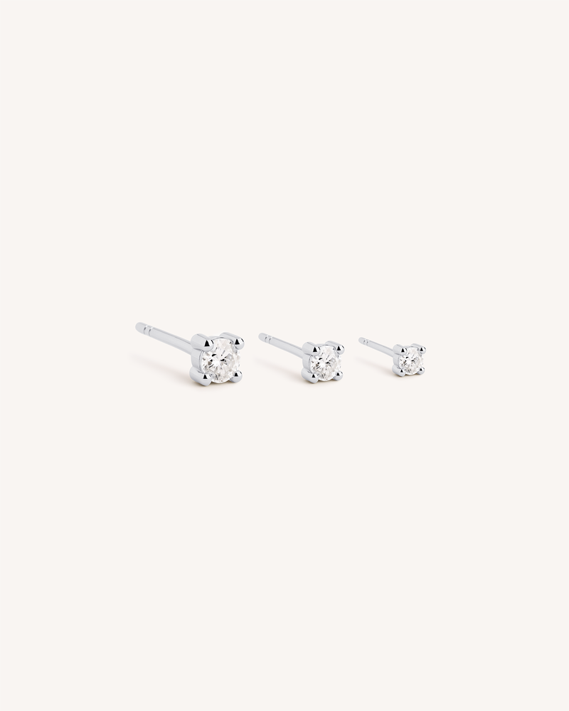 Solitaire Studs - 2.5mm