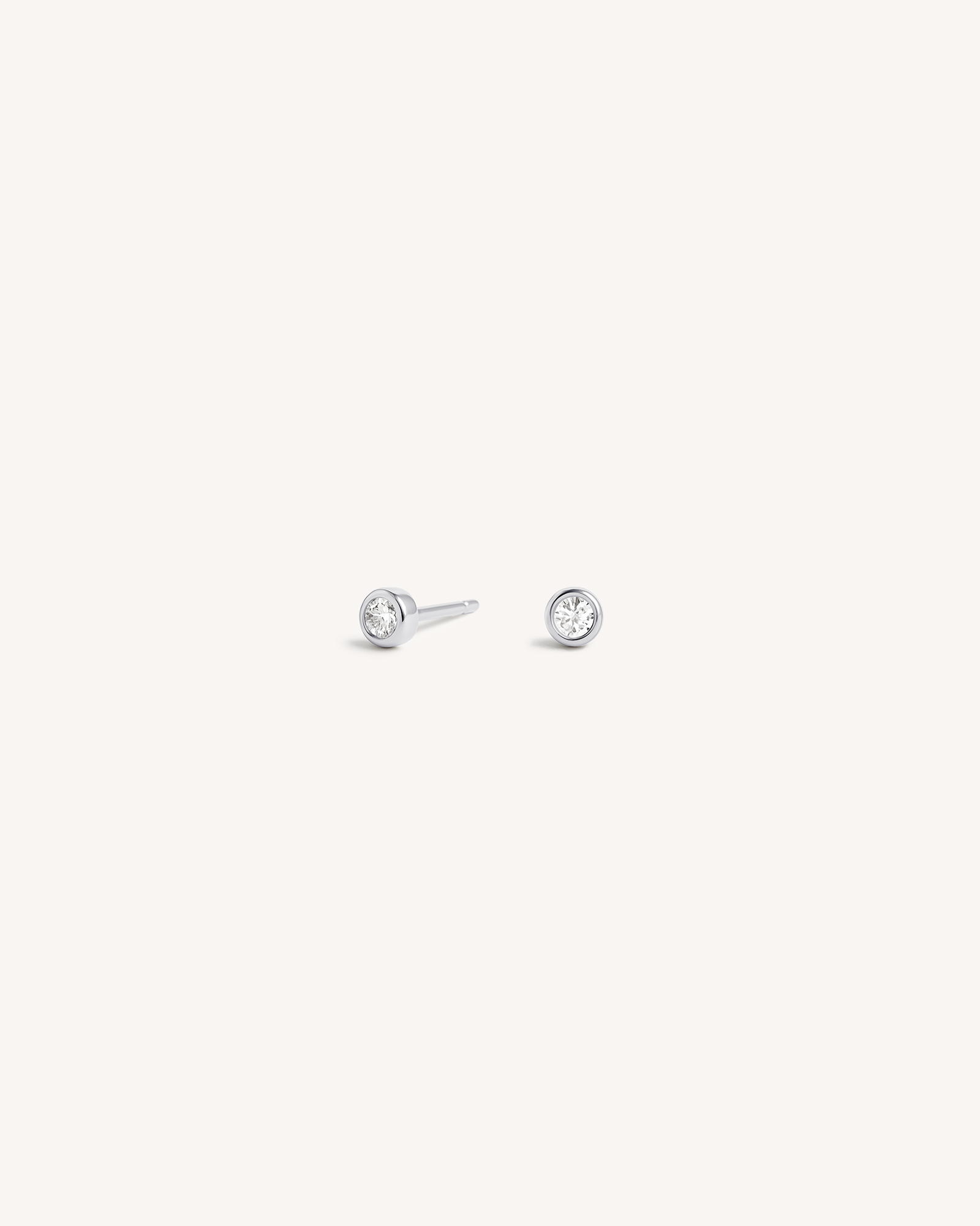 Bezel Studs in Silver