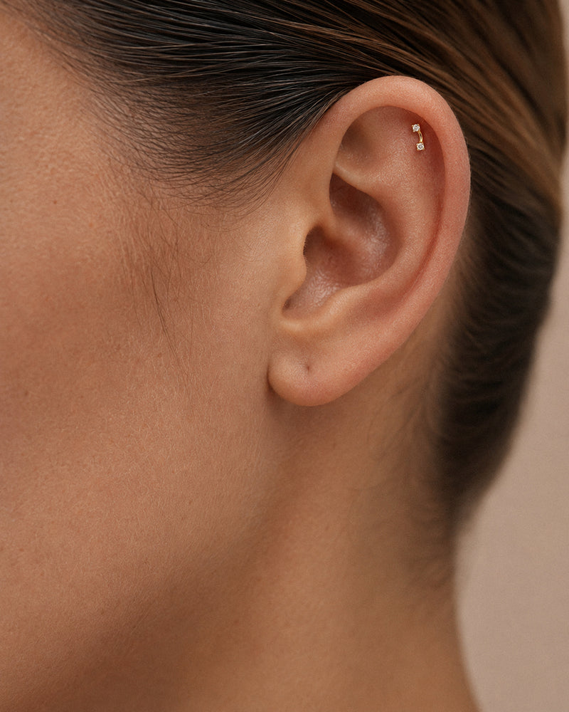 Curve Labret Stud