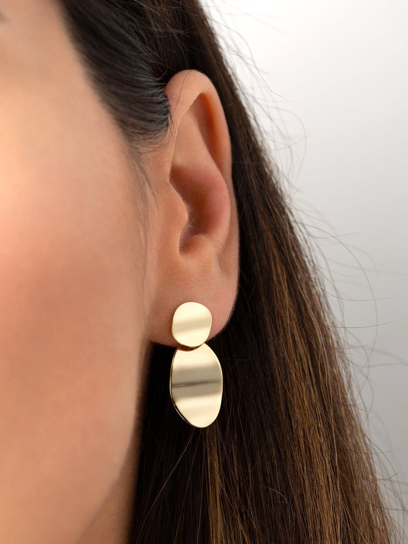 Wavy Disc Earrings