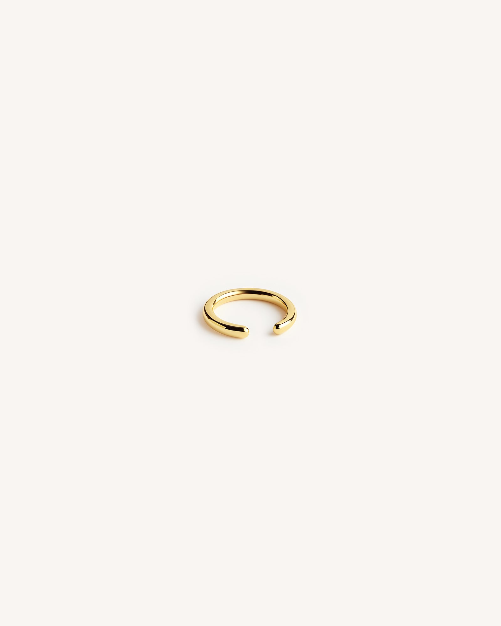 Plain Conch Ear Cuff in Gold