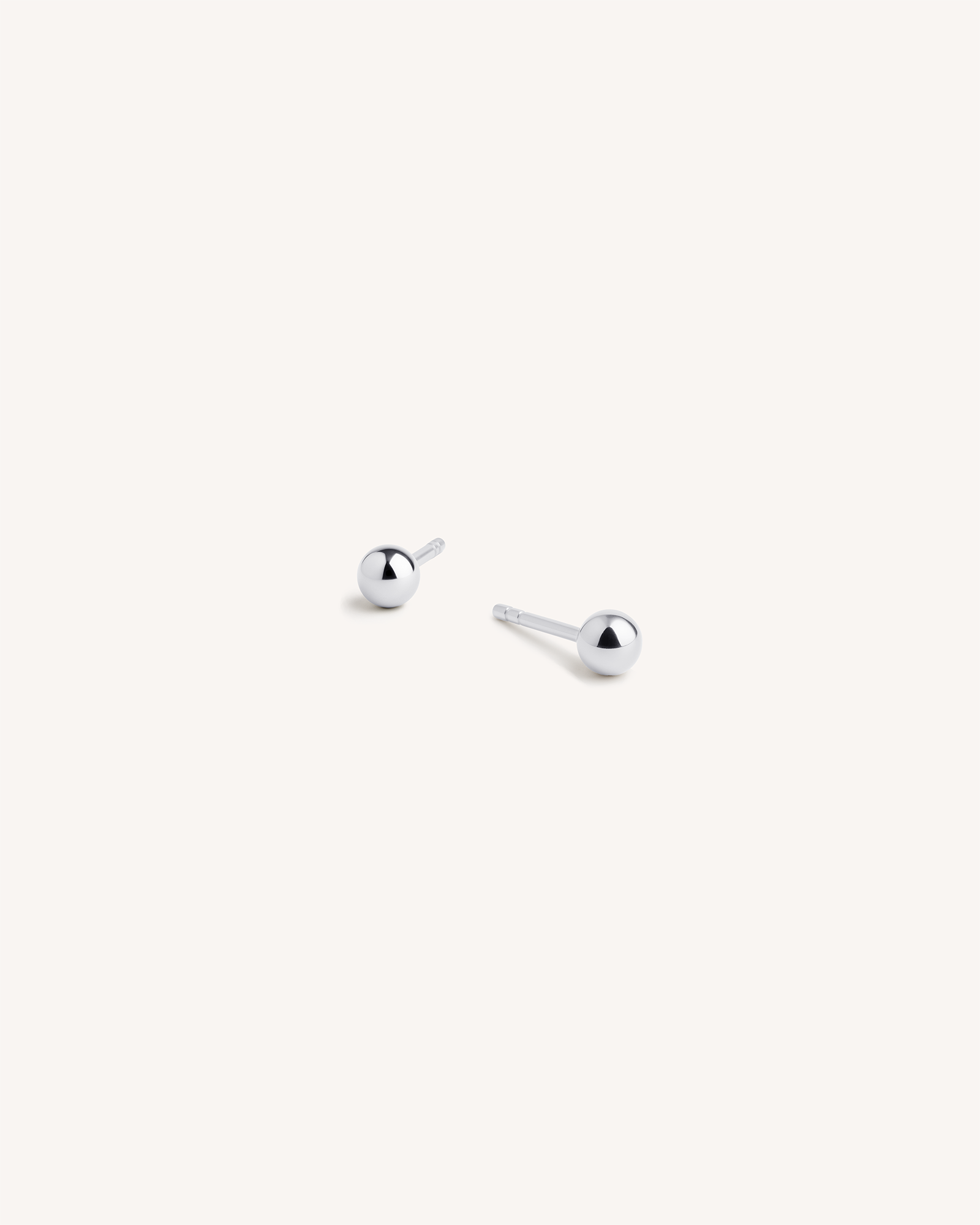 Simple Ball Studs 3mm in Silver