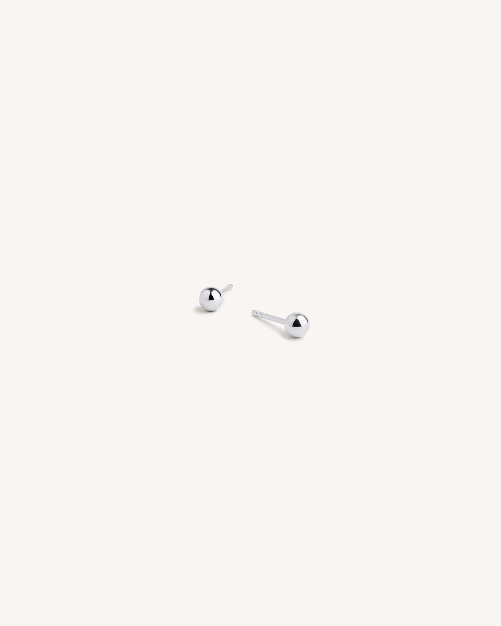 Simple Ball Studs 2mm in Silver