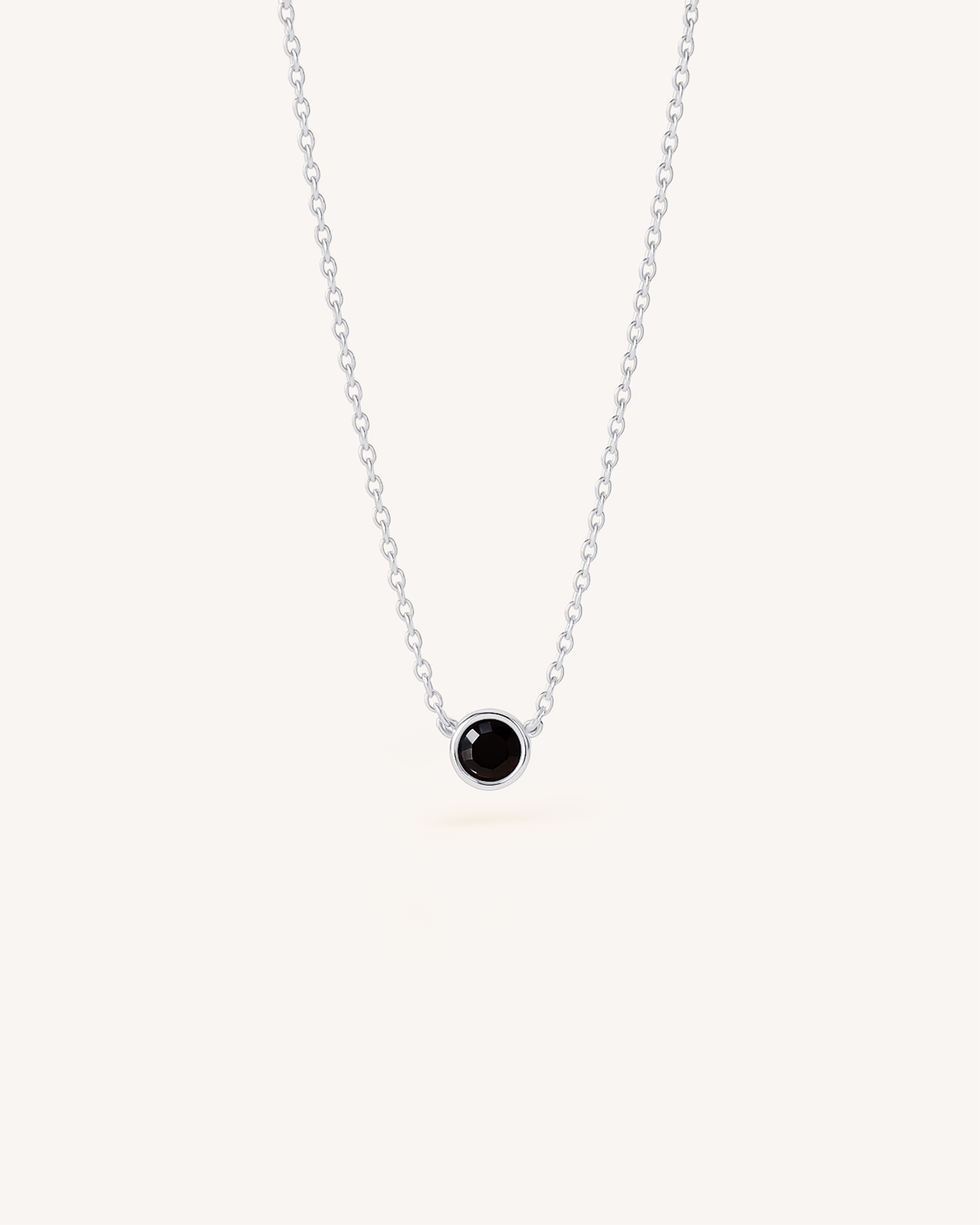 Solitaire Necklace in Silver — Onyx