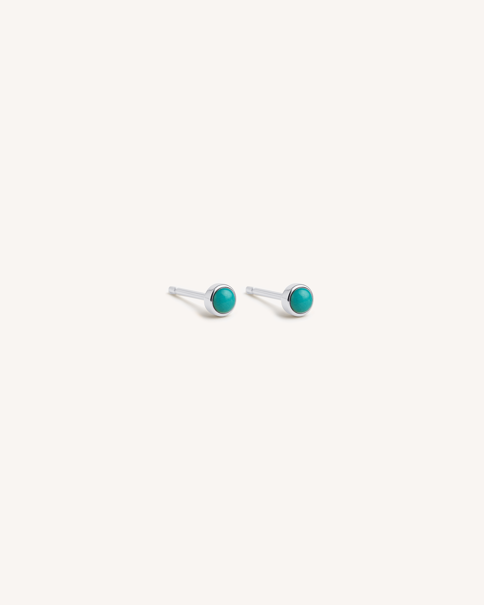 Turquoise Studs 4mm in Silver